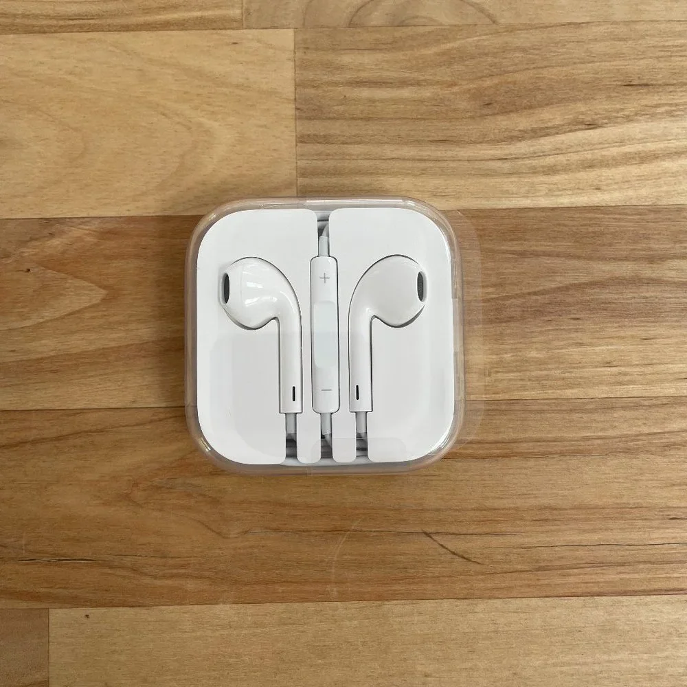 Apple Ear Buds